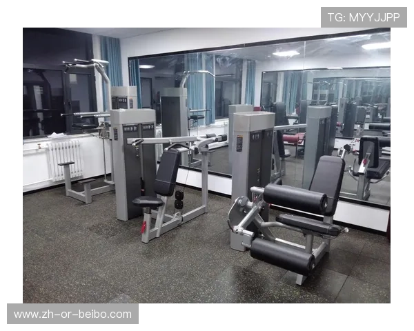 健身房新手使用各类器材的步骤与注意事项 健身房新手使用各类器材的步骤与注意事项